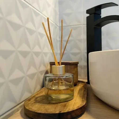 Mimosa House * 기티오