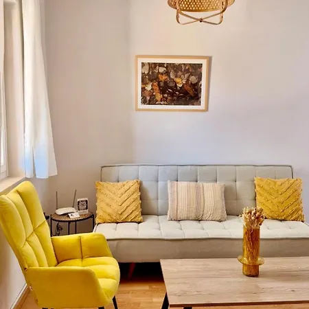 Mimosa House בית נופש